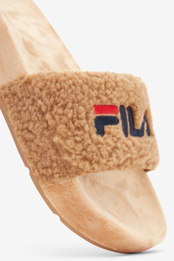 Fila Beige/Navy/Red Women's Fuzzy Drifter
