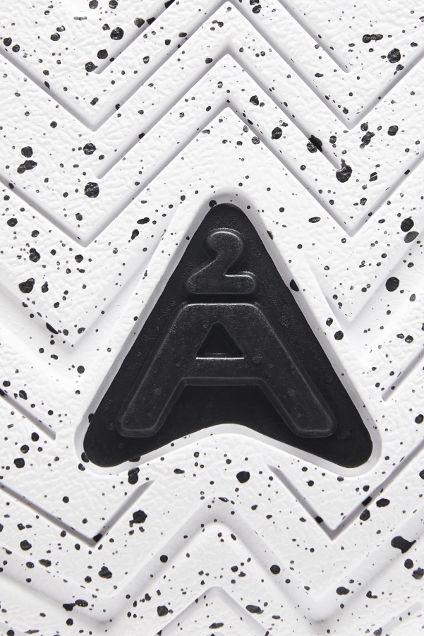 Black/White Men's Grant Hill 2 Fila