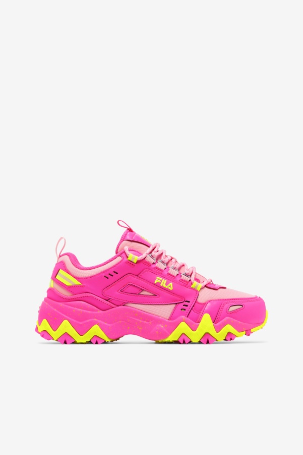 Women's Oakmont Tr Pink/Almond Blossom/Yellow Fila