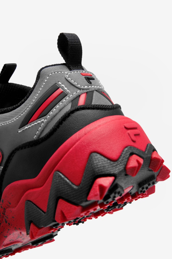 Fila Big Kids' Oakmont TR Metallic Silver/Black/Red