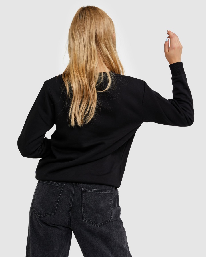 Fila Black Classic Unisex Crew 2