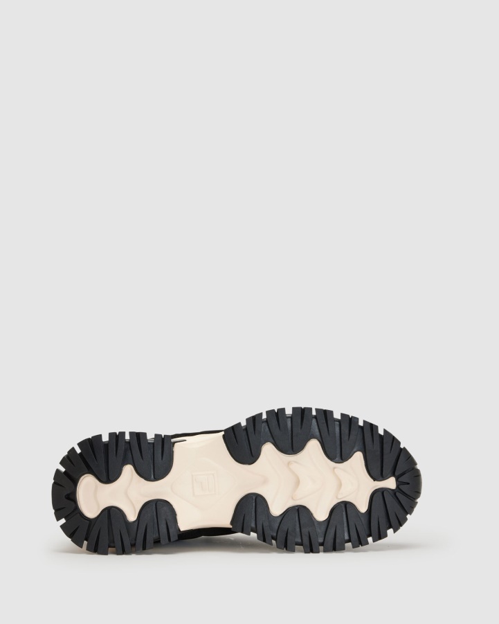 Black/Ecru Fila Men's Ray Tracer TR2