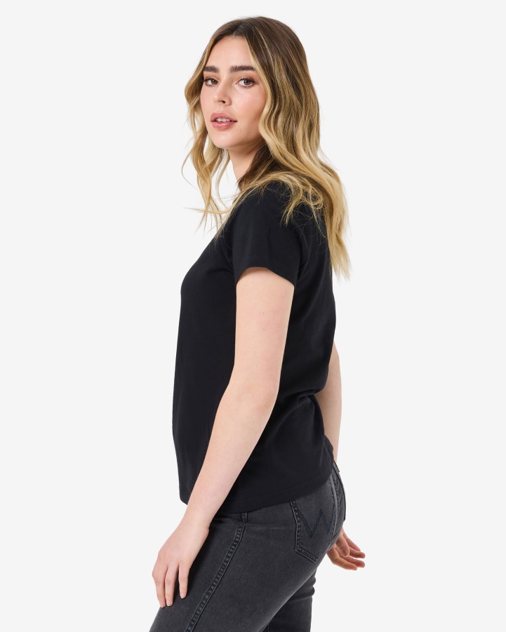 Black Fila Volara Badge 2.0 Tee